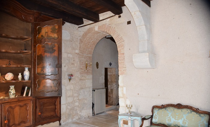 achat vente Château Médiéval a vendre  ISMH , dépendances, chapelle Roquecor  TARN ET GARONNE MIDI PYRENEES