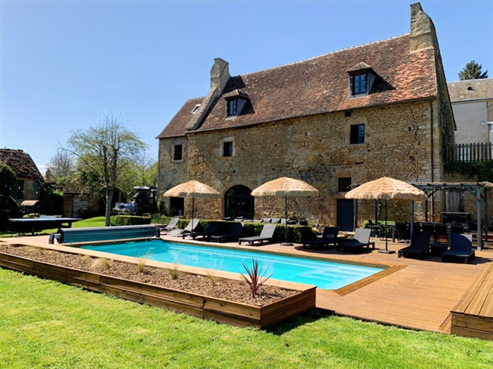 achat vente Demeure Médiévale a vendre  restaurée , dépendances, puits La Châtre , à proximité immédiate, 30 mn de Châteauroux INDRE CENTRE