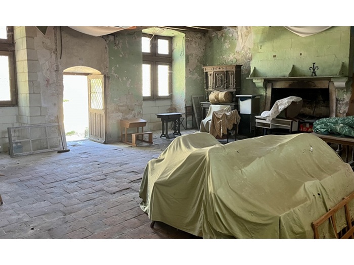 achat vente Maison forte Renaissance a vendre  classée Monument Historique , dépendances Saumur , à proximité, au cœur de son parc MAINE ET LOIRE PAYS DE LA LOIRE