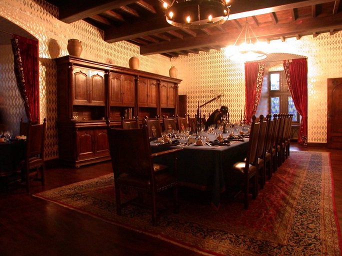 buy Medieval Castle for sale  Historic Home , six annexes stone houses, 5 barns and other outbuildings Limoges  HAUTE VIENNE LIMOUSIN