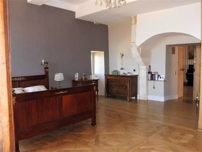 achat vente Château Médiéval a vendre  , dépendances Pont d'Ain , à 1h15 de Genève et 50 mn de Lyon AIN RHONE ALPES