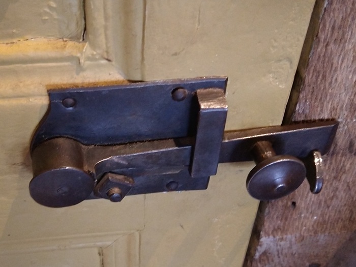 achat vente Partie de Manoir Médiéval a vendre  à finir de restaurer , dépendances Tours  à 30 mn, Paris 2h15 (TGV) INDRE ET LOIRE CENTRE