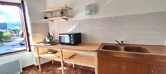achat vente Maison Médiévale a vendre  à restaurer  Recoules , 10 mn Sévérac-d'Aveyron AVEYRON MIDI PYRENEES