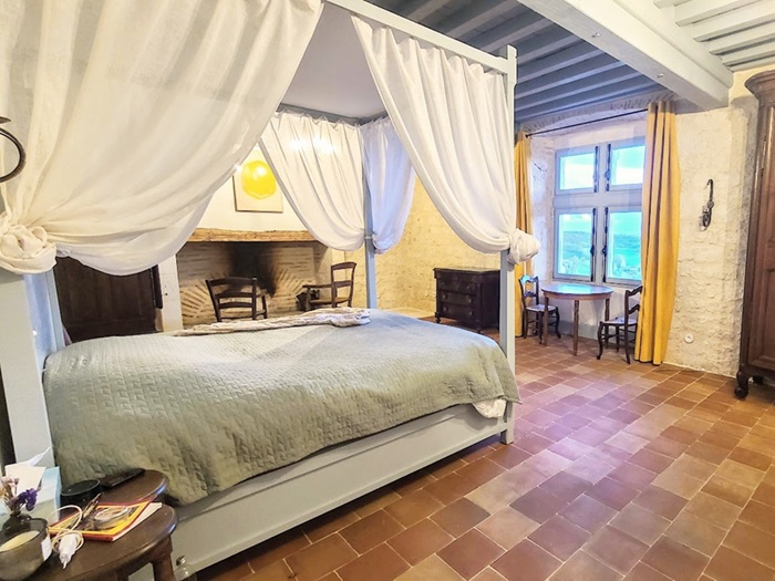 achat vente Tour Médiévale a vendre  , piscine, puits Lauzerte , dans une bastide médiévale, vue panoramique TARN ET GARONNE MIDI PYRENEES