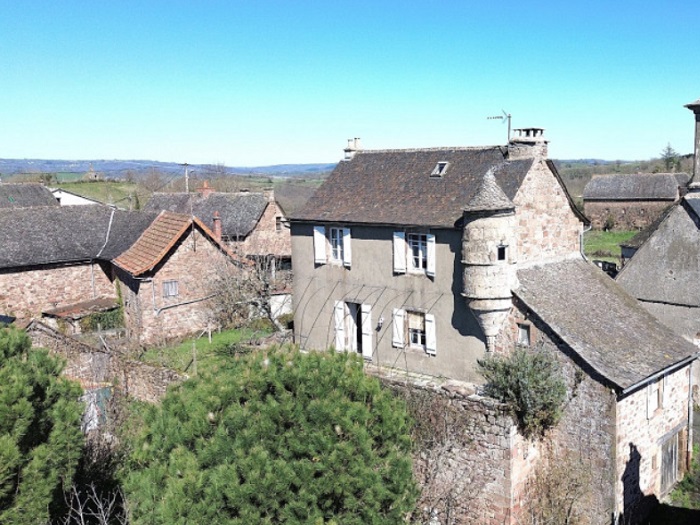 achat vente Presbytère a vendre , ancienne place forte du hameau  Saint-Christophe Vallon  AVEYRON MIDI PYRENEES