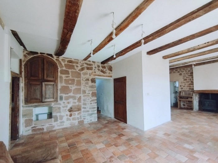 achat vente Presbytère a vendre , ancienne place forte du hameau  Saint-Christophe Vallon  AVEYRON MIDI PYRENEES